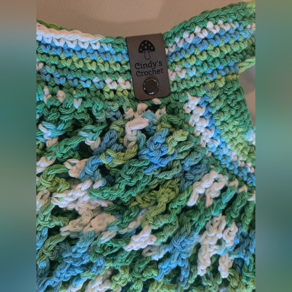 Vibrant Green and Blue Crochet Mesh Market Bag - Picture 3 of 3